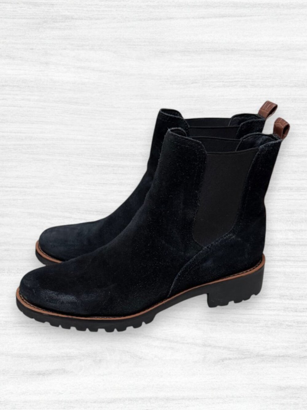 Sam Edelman Jaclyn Black Suede Chelsea Lug Boots Brown Trim Size 8 / 38